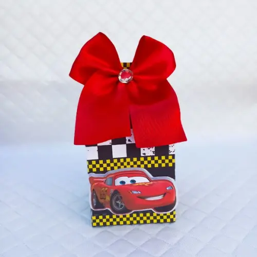 Caixa Milk Box Carros Disney Mcqueen