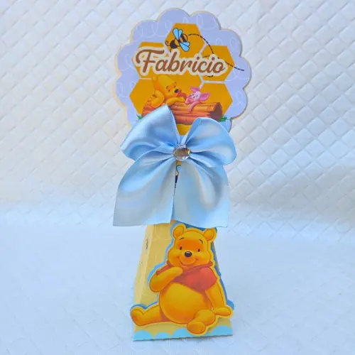 Caixa Cone/pirâmide Ursinho Pooh - 20 Peças