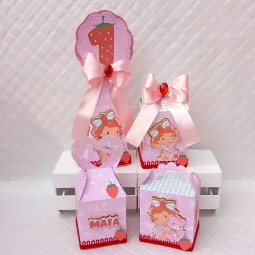 Kit 20 Caixas Personalizado Moranguinho Baby