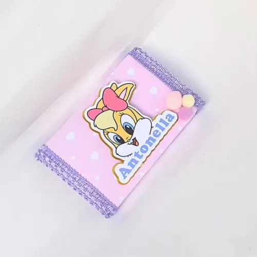 Caixa Kit Kat Lolla Looney Tunes Baby