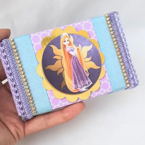 Caixa Kit Kat Rapunzel Luxo - 10 Peças