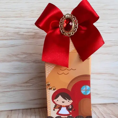 Caixa Milk Chapeuzinho Vermelho