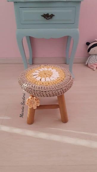 Banquinho de Croche