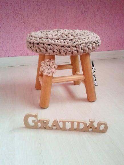 Banquinho infantil