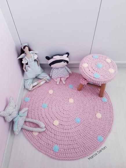 Kit Infantil Tapete e Banquinho