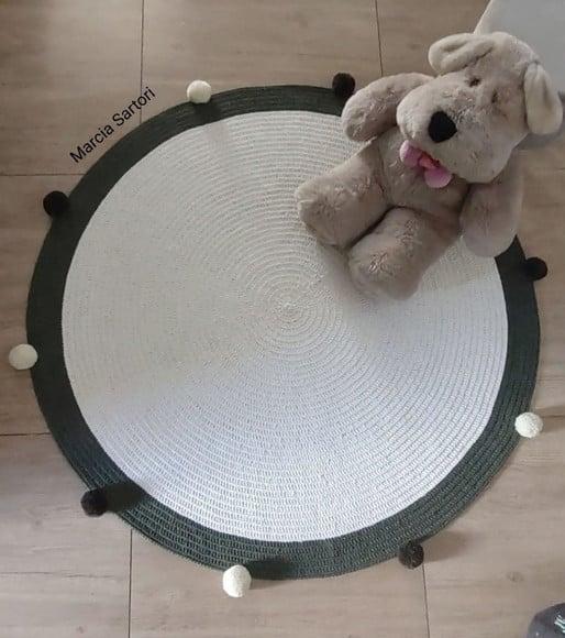 Tapete de Crochê com Pom Pom