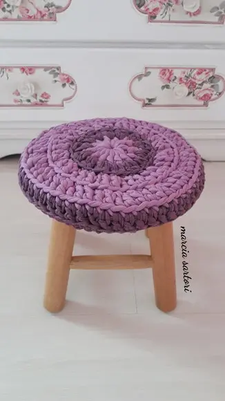 Banquinho de Croche