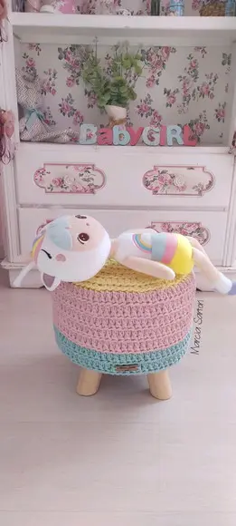 Puff infantil de croche