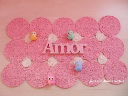 Tapete de bolas rosa