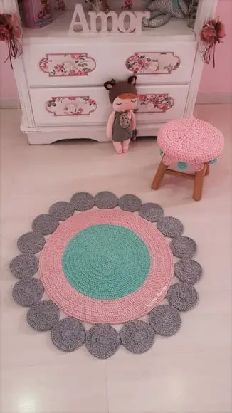 Kit Tapete de bolas + Banquinho