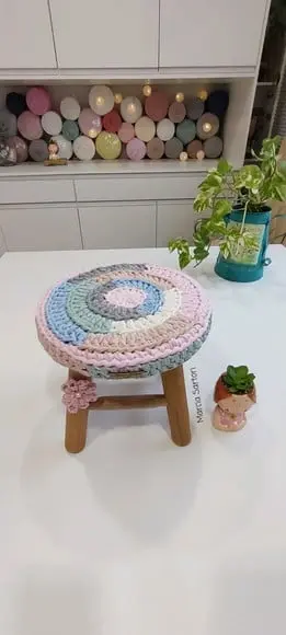 Banquinho infantil