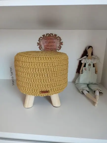 Puff de Crochê Infantil