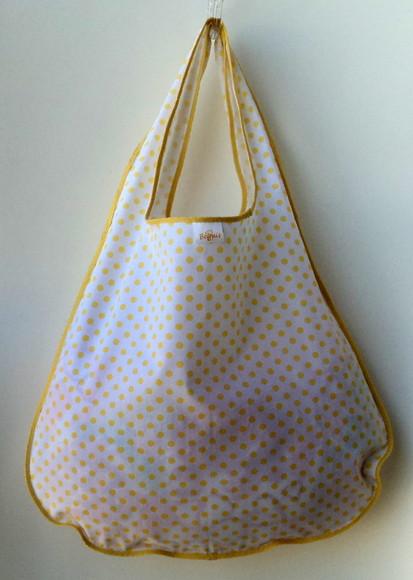 Bolsa Sacola em Tecido Beguis Branca e Bolas Amarelas