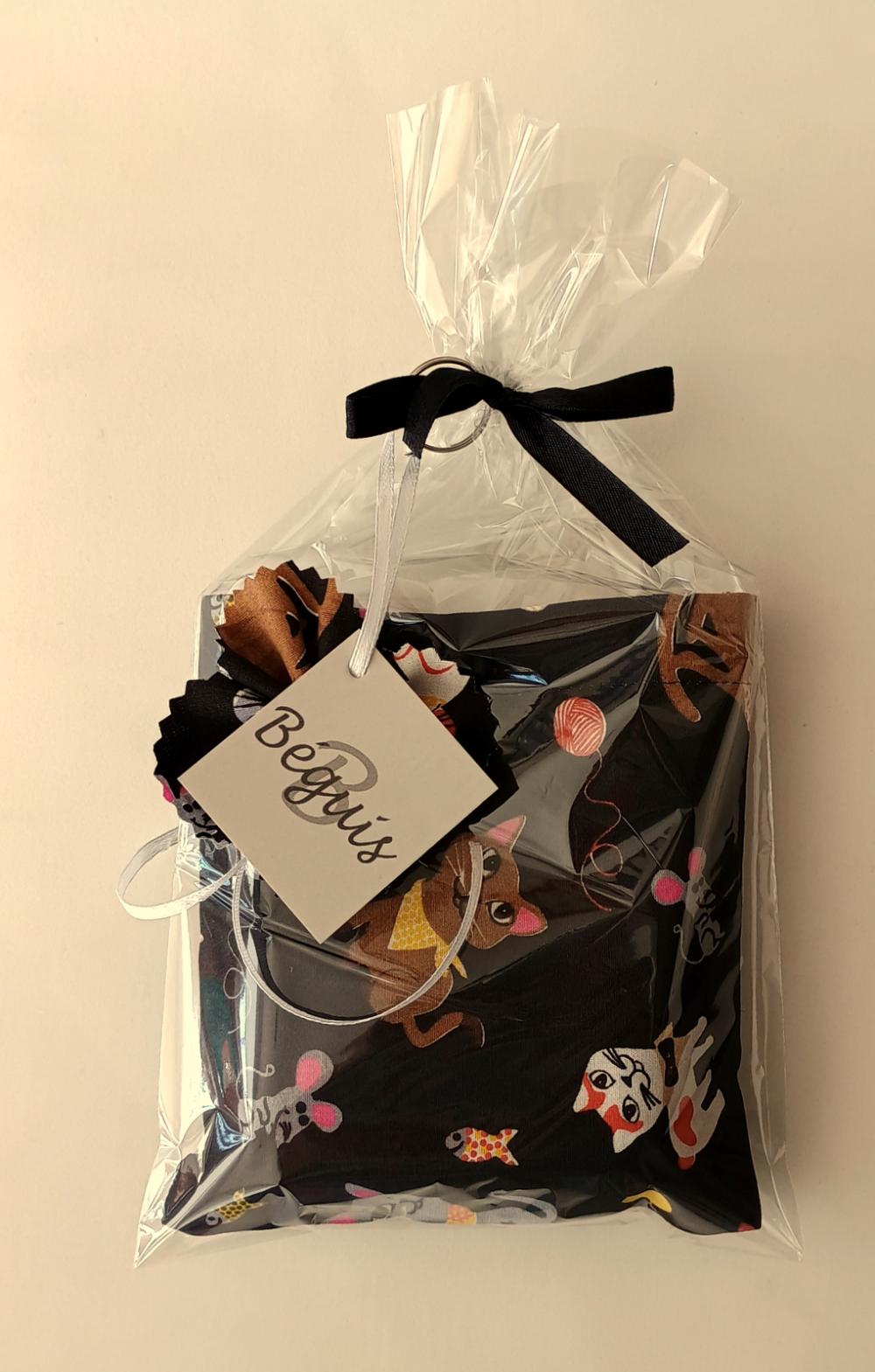 Bolsa Sacola em Tecido Beguis Preta Gatos