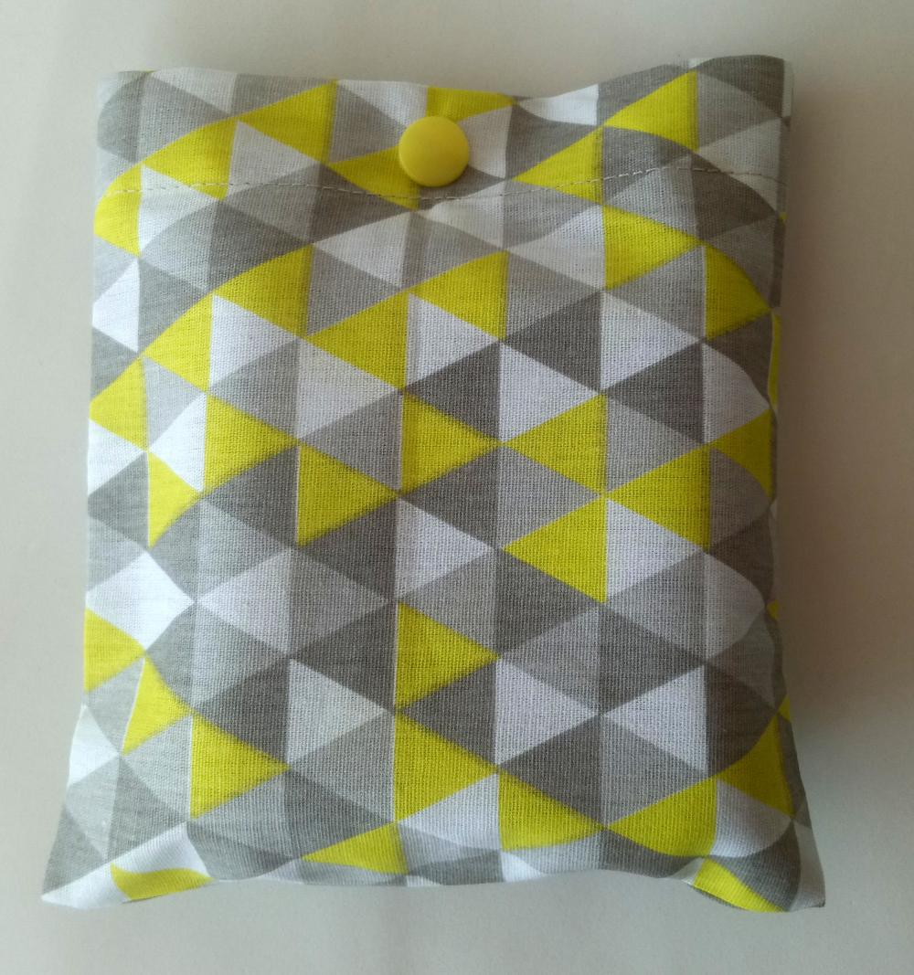 Bolsa Sacola em Tecido Beguis Amarelo Cinza Triangulos