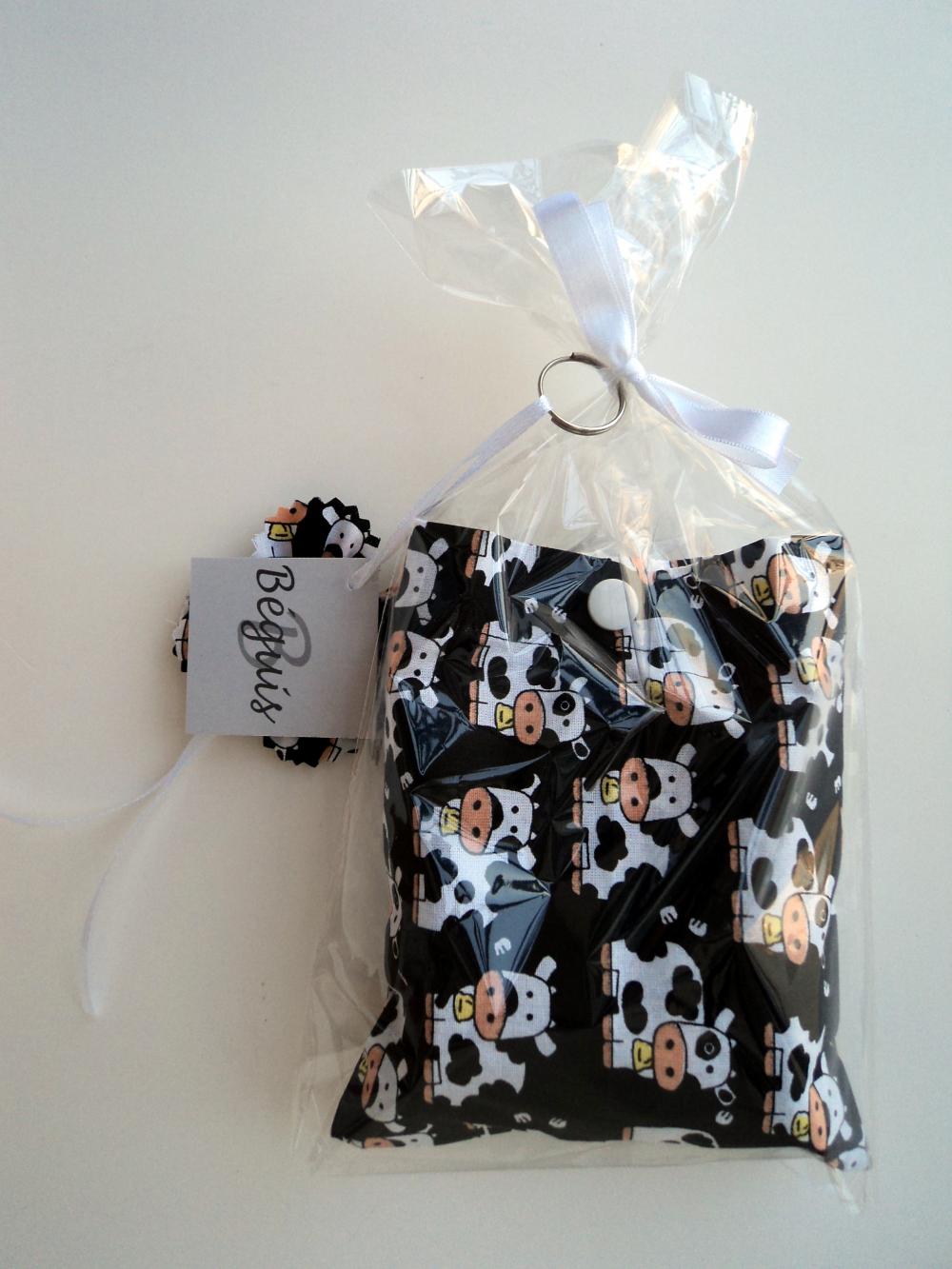 Bolsa Sacola em Tecido Beguis Preta Vacas