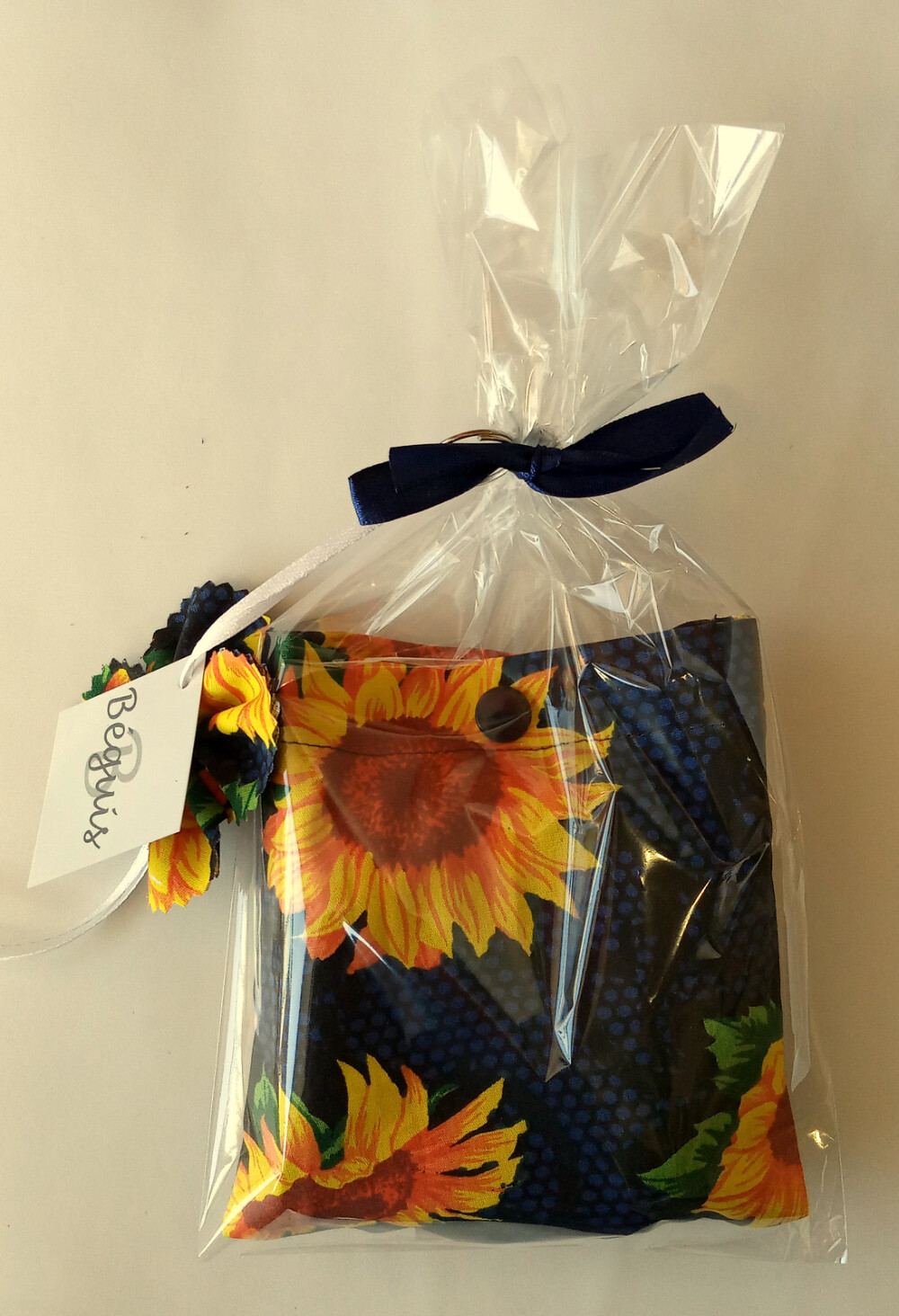 Bolsa Sacola em Tecido Beguis Azul Marinho Girassol