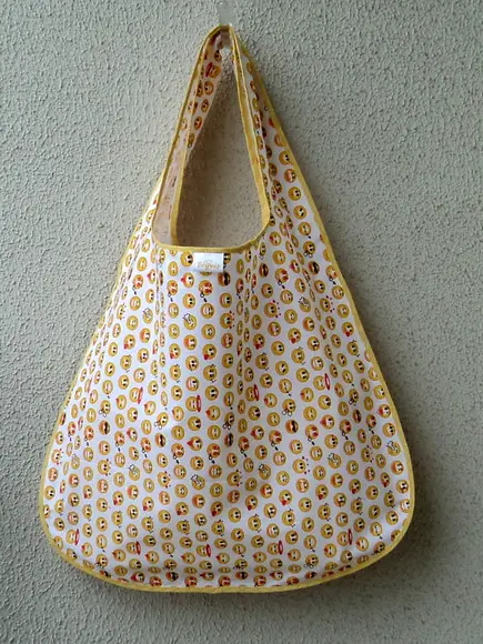 Bolsa Sacola em Tecido Beguis Branca Emojis