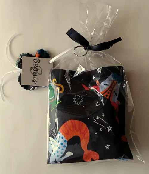 Bolsa Sacola em Tecido Beguis Preta Horoscopo Zodiaco