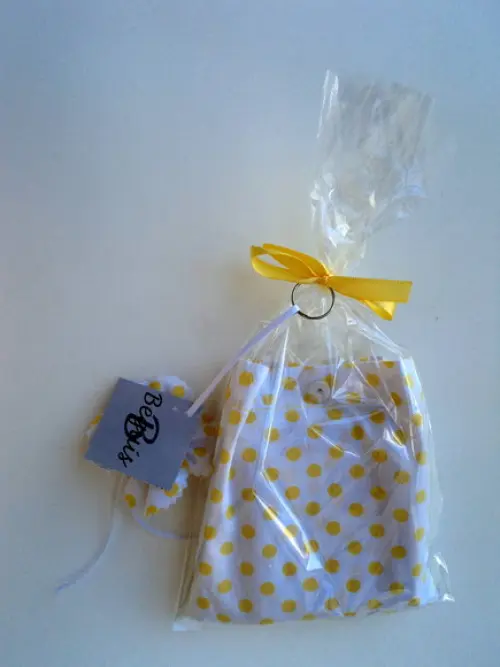 Bolsa Sacola em Tecido Beguis Branca e Bolas Amarelas