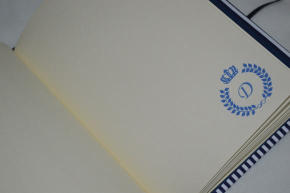 Livro para Mensagem - Realeza