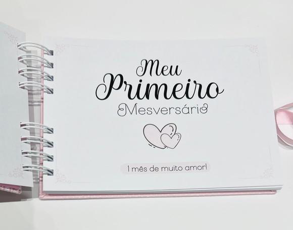 Álbum do Mesversário Luxo - Corações