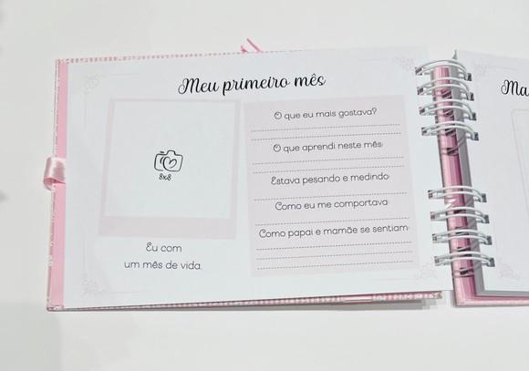 Álbum do Mesversário Luxo - Corações