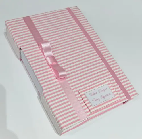 Livro do Bebê Luxo - Listrado Rosa