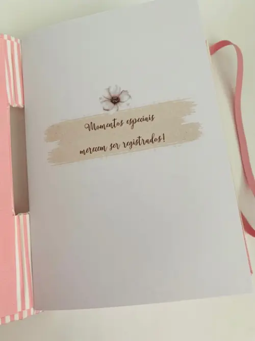 Livro do Bebê Luxo - Jardim das Borboletas