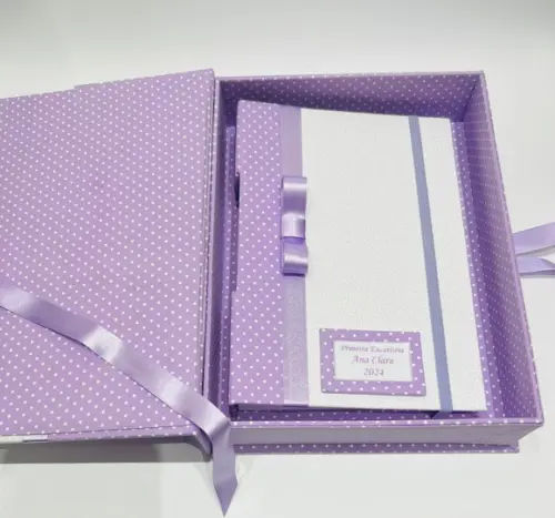 Caderno Primeira Eucaristia com Caixa