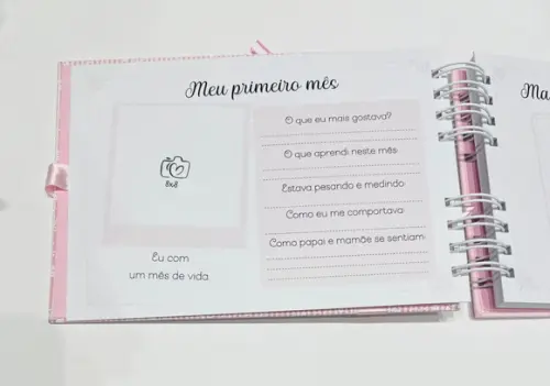 Álbum do Mesversário Luxo - Corações