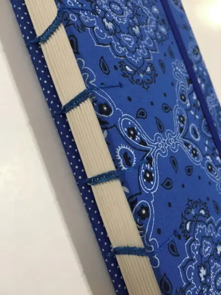 Sketchbook Pequeno - Caderno de Bolsa