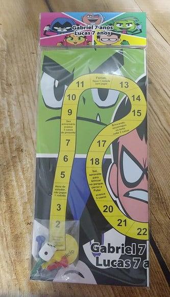 Jogo de Tabuleiro Ben 10