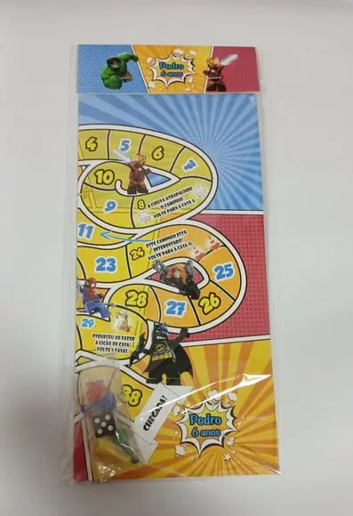 Jogo de Tabuleiro Vingadores Legos