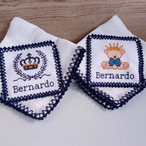 Kit de Fraldas de Boca Bordadas em Ponto Cruz