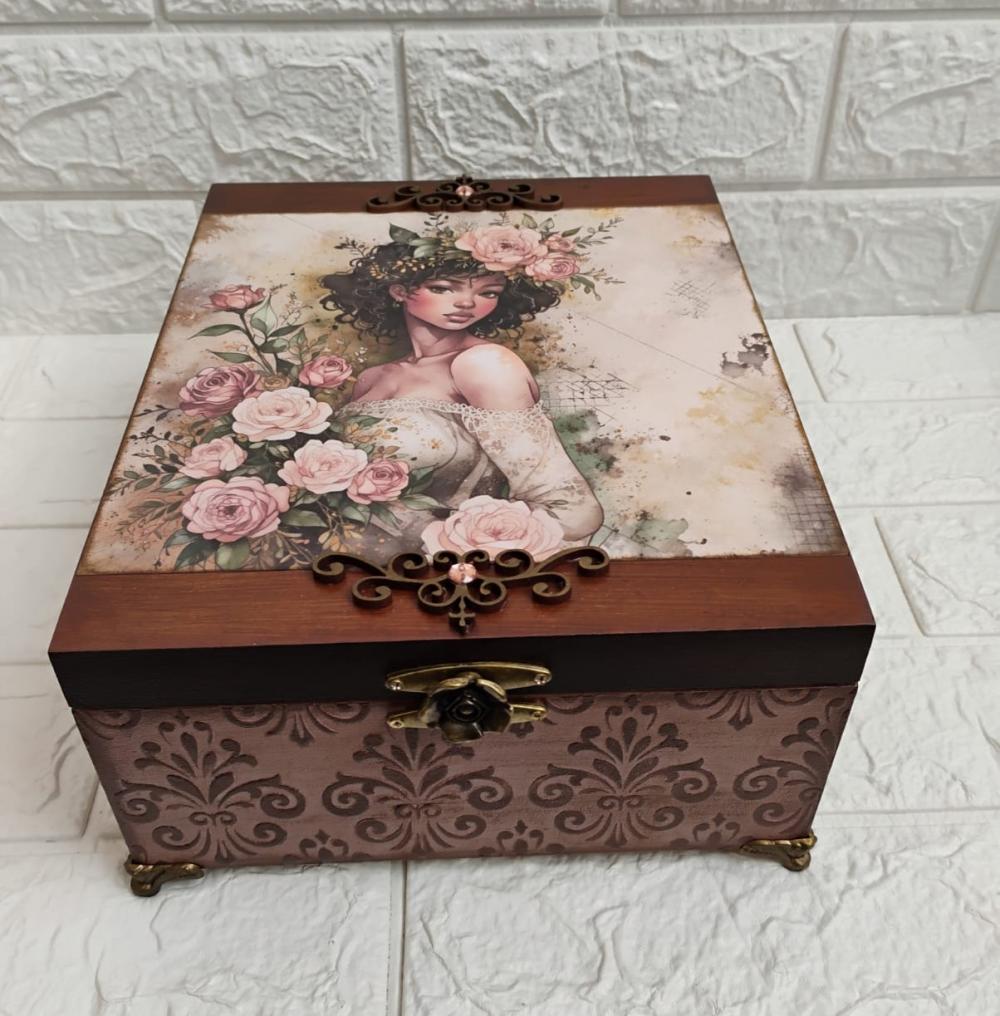 Porta maquiagem Dama Vintage Rosas