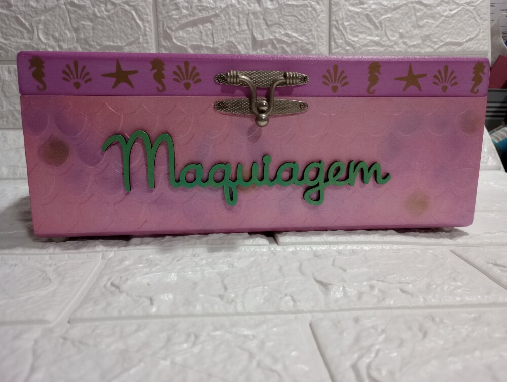 Caixa porta maquiagem em MDF - Sereia Rosa