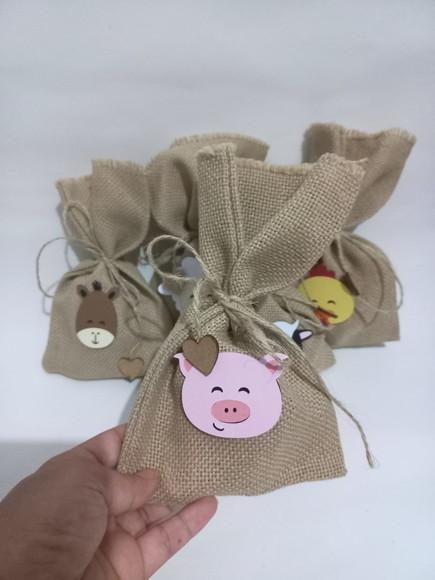 Saquinho de Juta com Tag Fazendinha