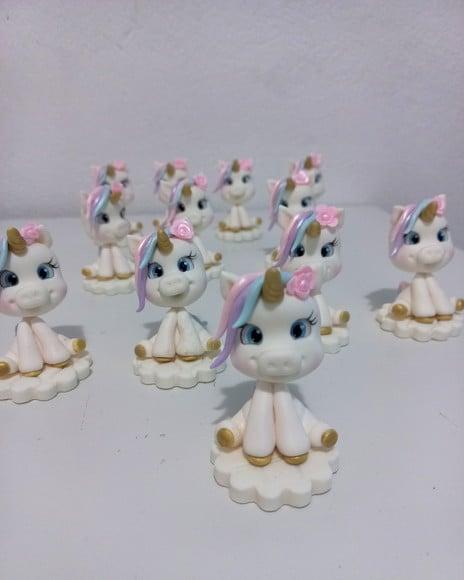 10 Aplique em Biscuit Unicornio