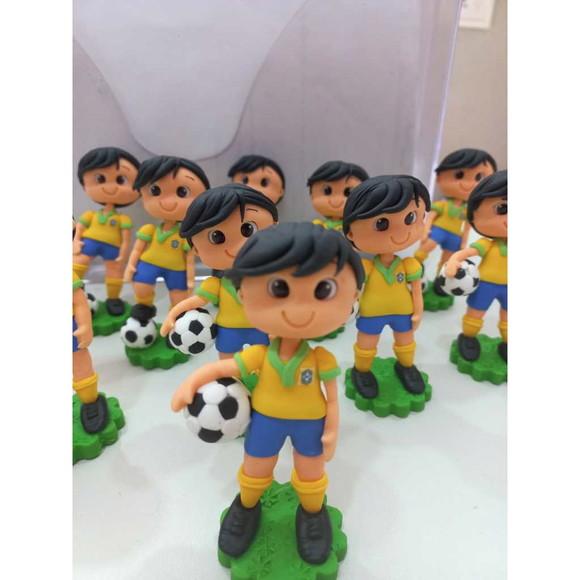 05 Apliques Menino Jogador Biscuit