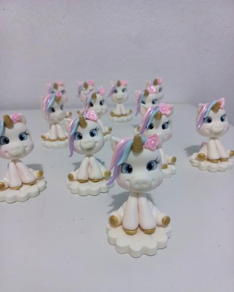 20 Aplique em Biscuit Unicornio