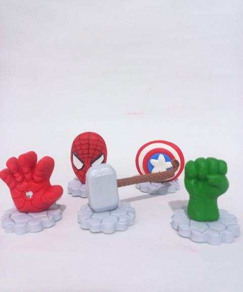 10 Unidades Apliques em Biscuit Vingadores