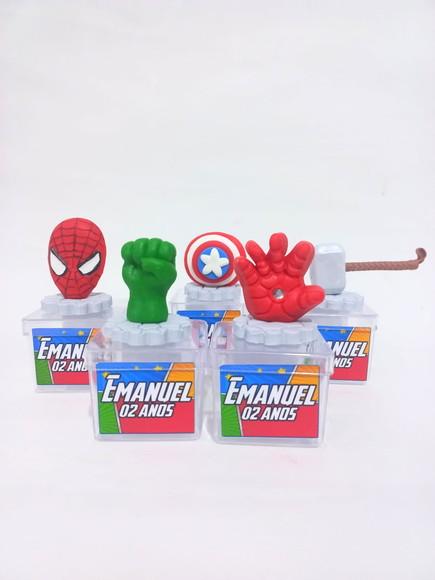 05 Unidades Caixinhas Acrílica com Biscuit Vingadores