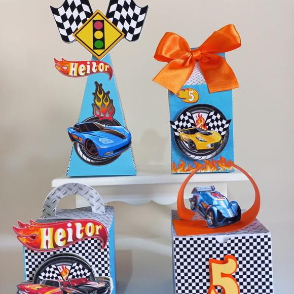 Kit Personalizados Hot Wheels -classico 30 Peças