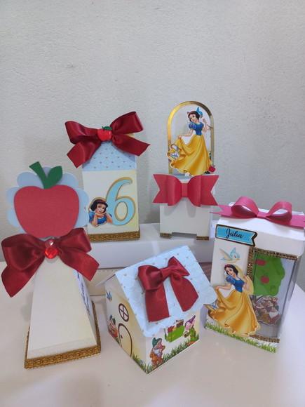 Kit Personalizados Branca de Neve 10 Peças