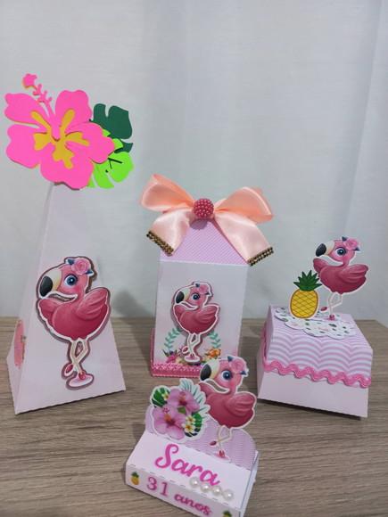 Kit Personalizados Flamingo Luxo 20 Peças