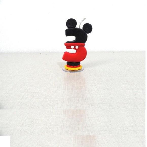 Vela Mickey em Biscuit