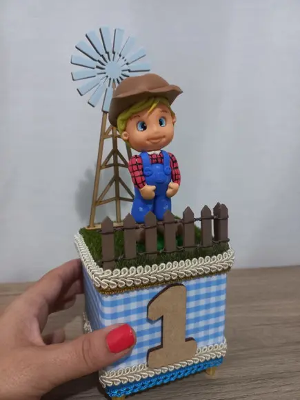 Caixa Mini Cenário 8x8cm Fazendinha