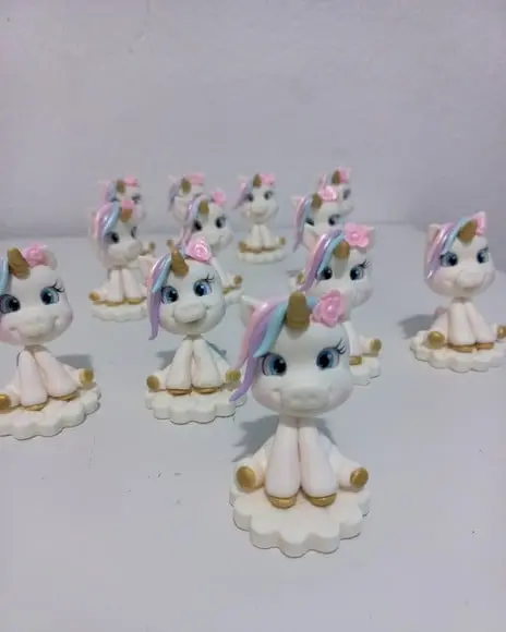 10 Aplique em Biscuit Unicornio