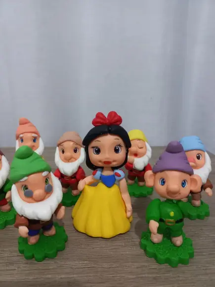 Branca de Neve e os Sete Anões em Biscuit